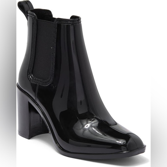 Jeffrey Campbell Shoes - Jeffrey Campbell Black Women’s Hurricane Chelsea Rain Boot size 7